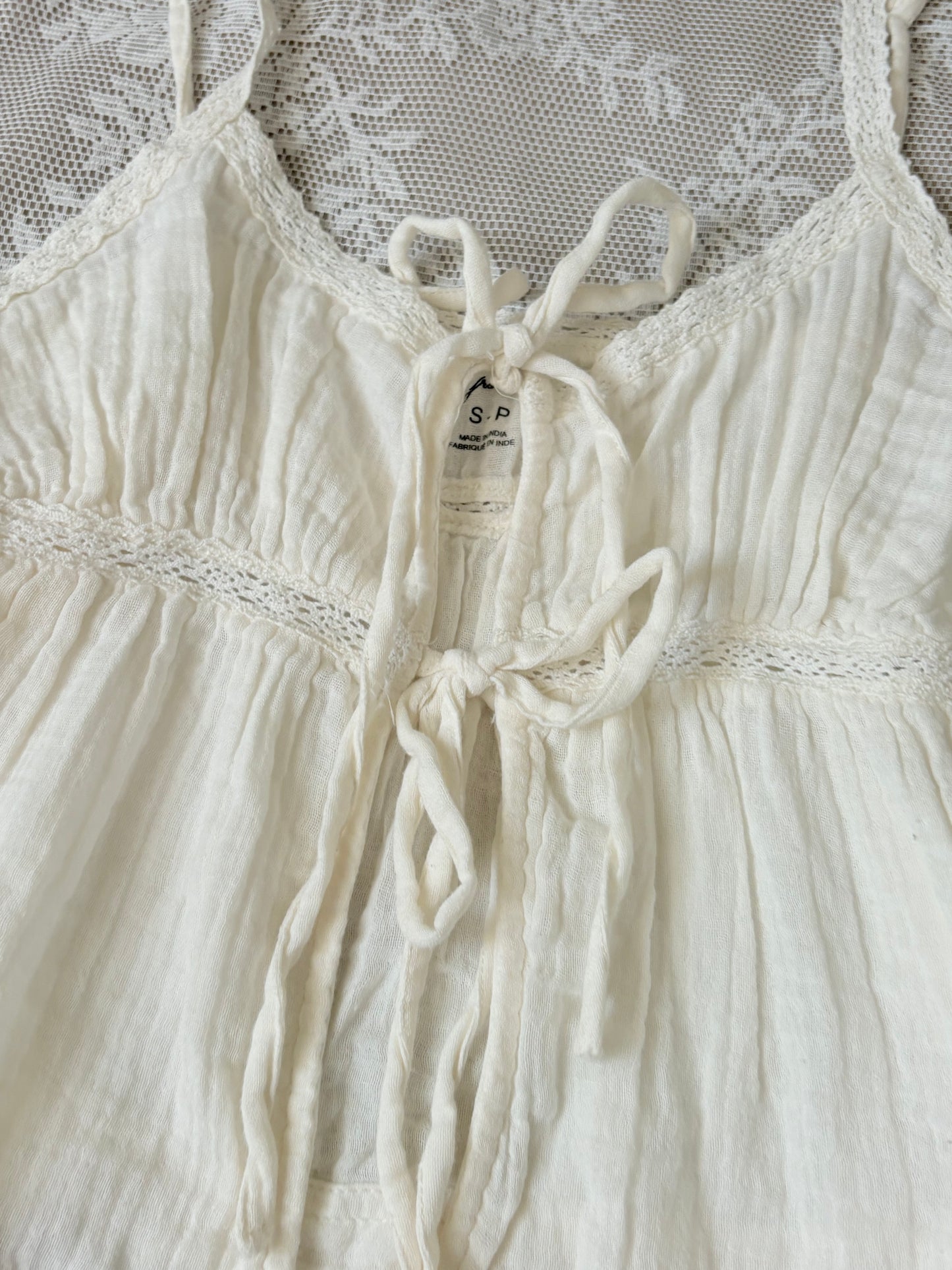 Muslin tie top