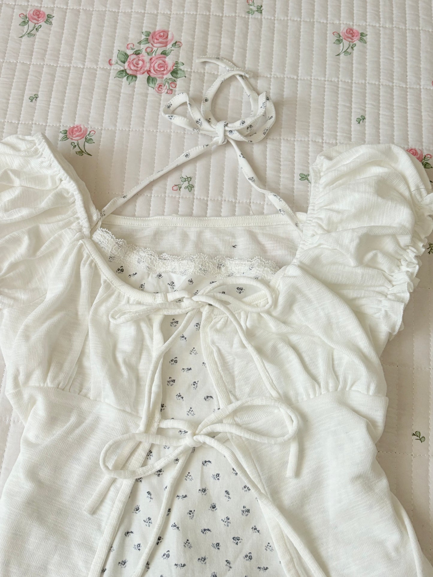 Cloud floral top