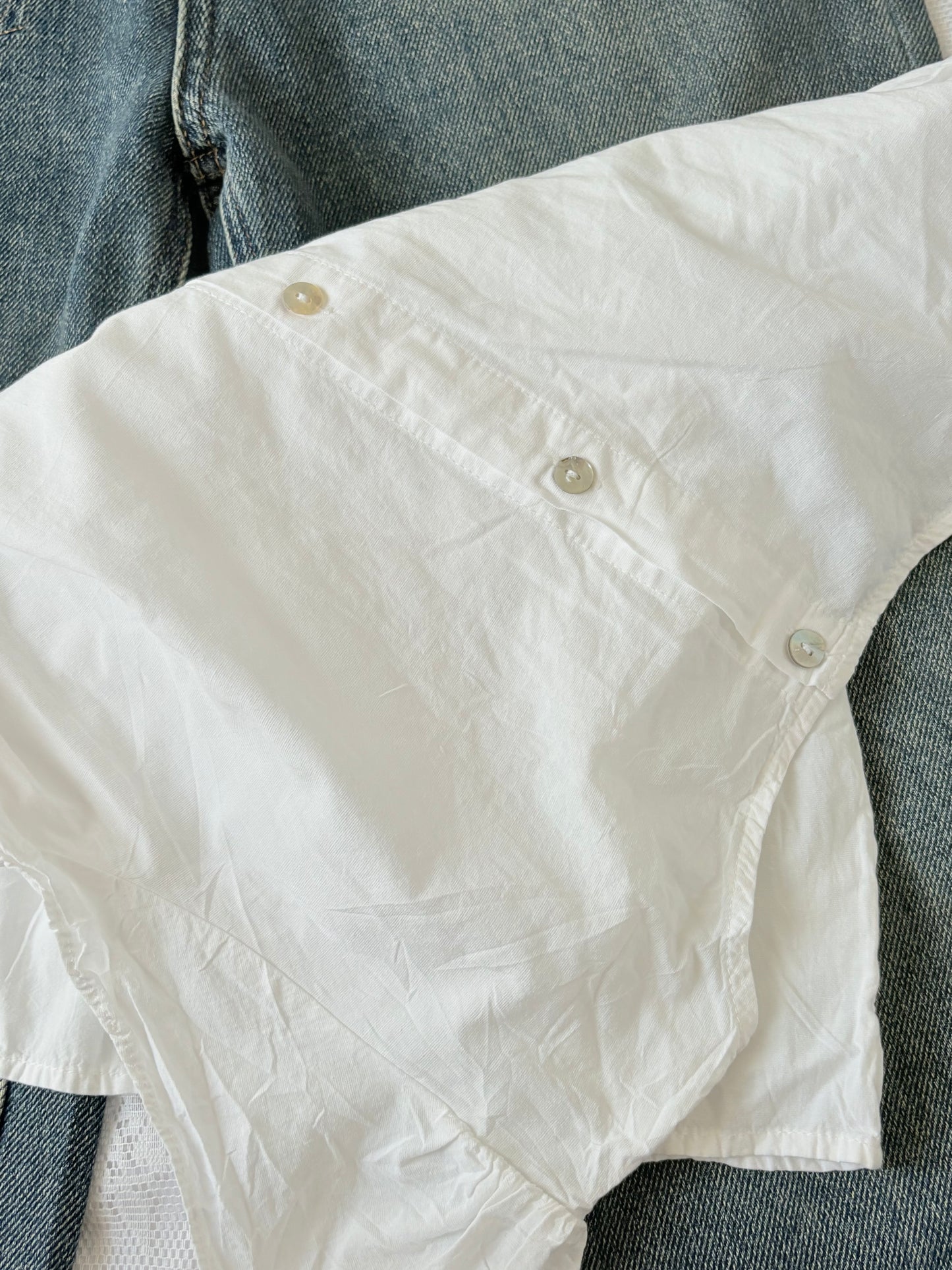 White cottage top